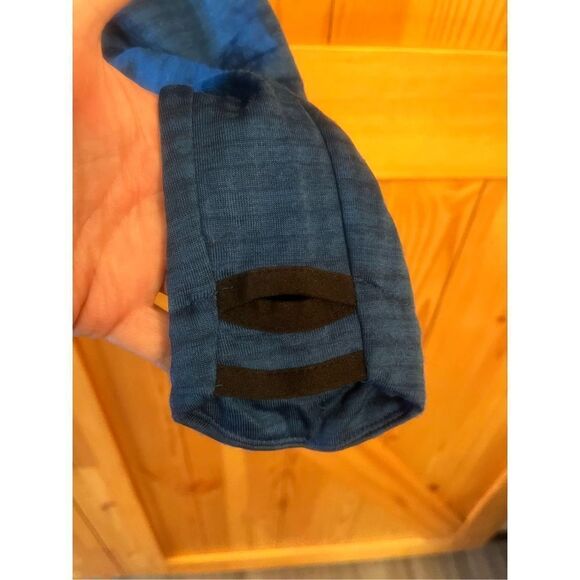 Champion Women's Quarter Zip Running Top, Small (2653) - Picture 3 of 6